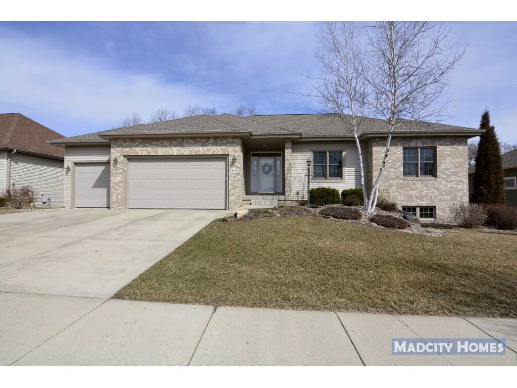 Madcityhomes Com 509 Killian Trl For Sale